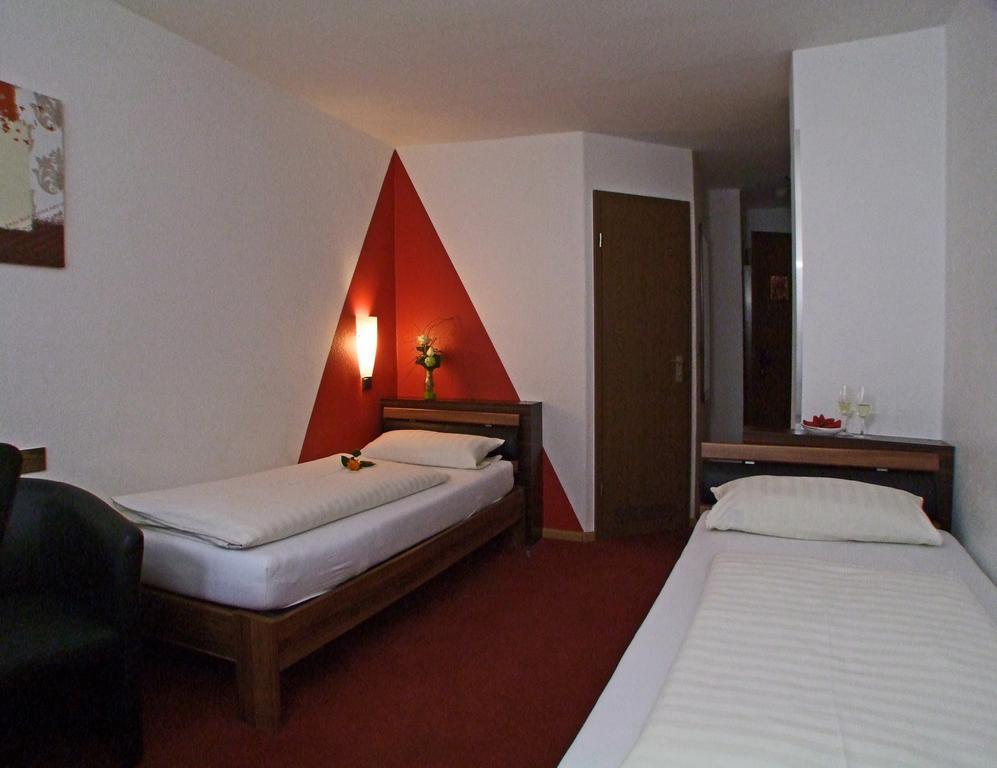 קנזינגן Hotel Beller מראה חיצוני תמונה