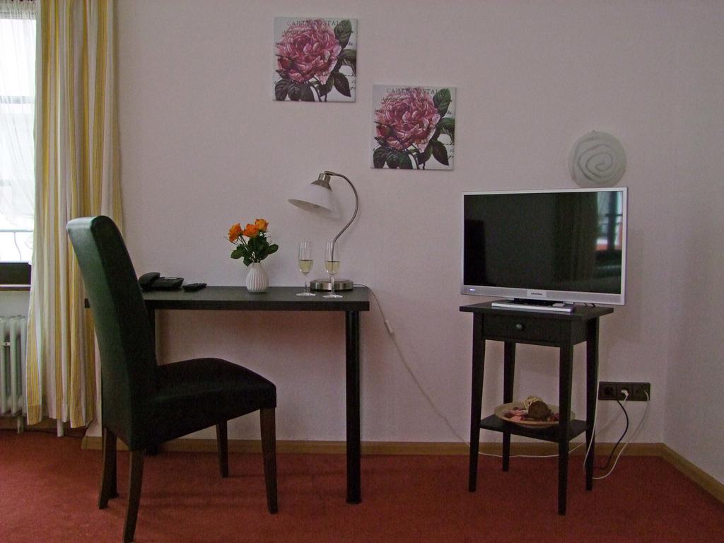 קנזינגן Hotel Beller מראה חיצוני תמונה