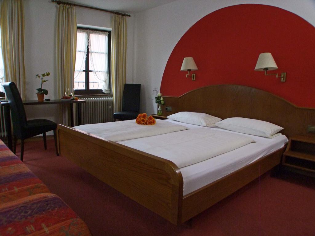 קנזינגן Hotel Beller מראה חיצוני תמונה