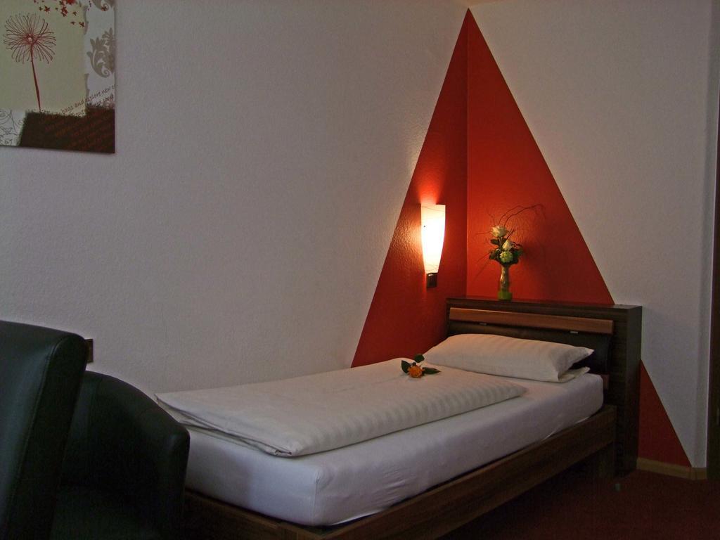 קנזינגן Hotel Beller מראה חיצוני תמונה